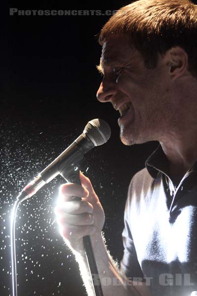 SLEAFORD MODS - 2015-05-31 - NIMES - Paloma - Grande Salle - 